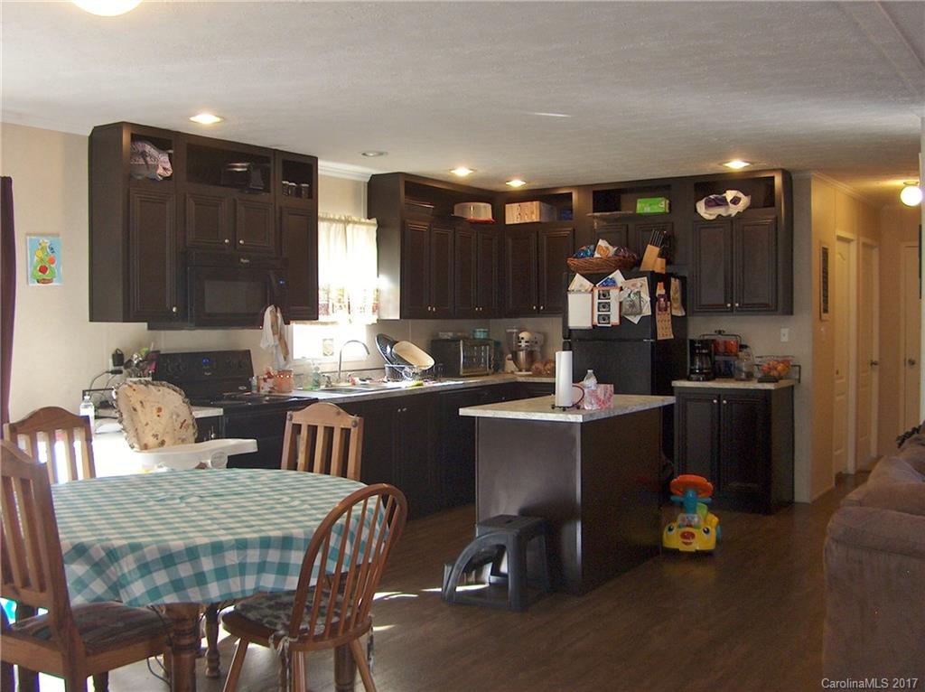 775 Doc Graham Road Clyde, NC 28721 - Photo 4 of 22