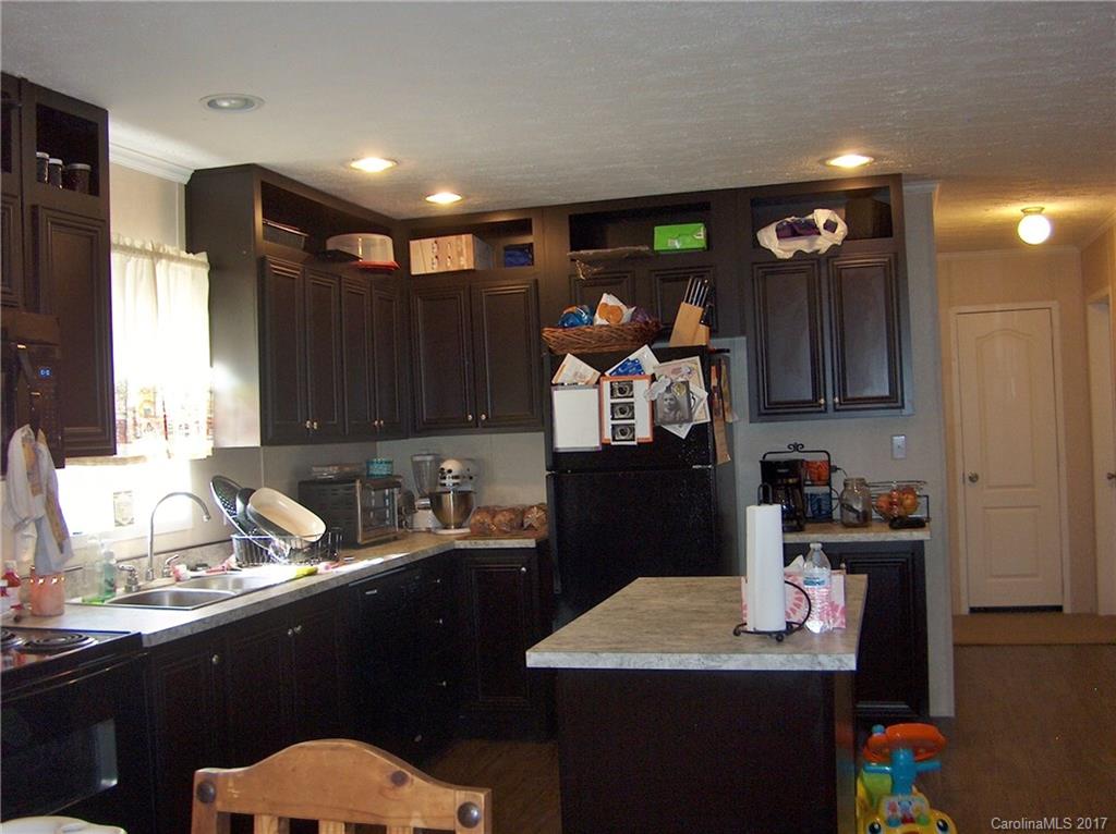 775 Doc Graham Road Clyde, NC 28721 - Photo 5 of 22
