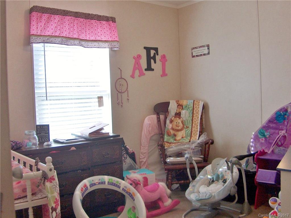 775 Doc Graham Road Clyde, NC 28721 - Photo 10 of 22