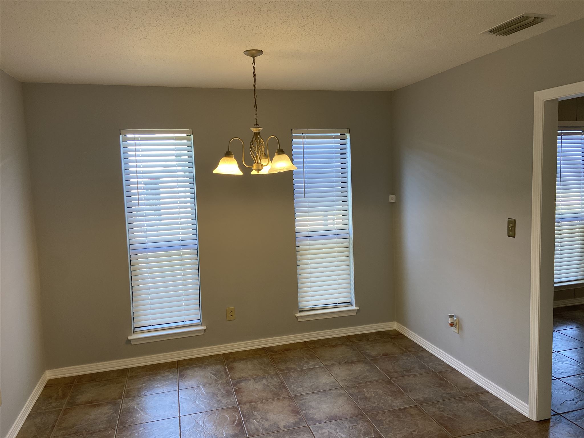 17896 Kendrick Road Robertsdale, AL 36567 - Photo 9 of 33