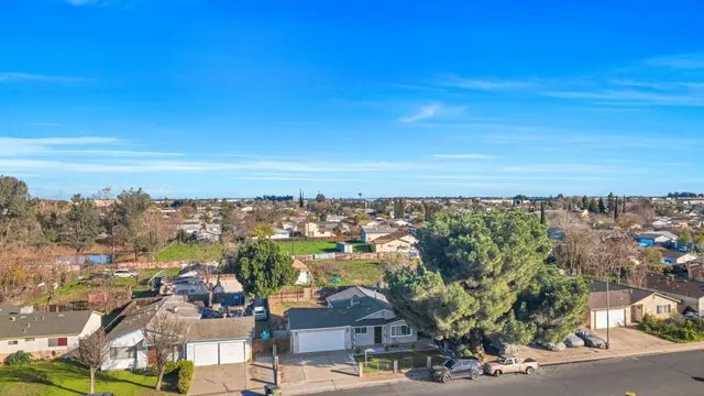 $515,000 | 16012 Julie Lane, Lathrop, CA 95330