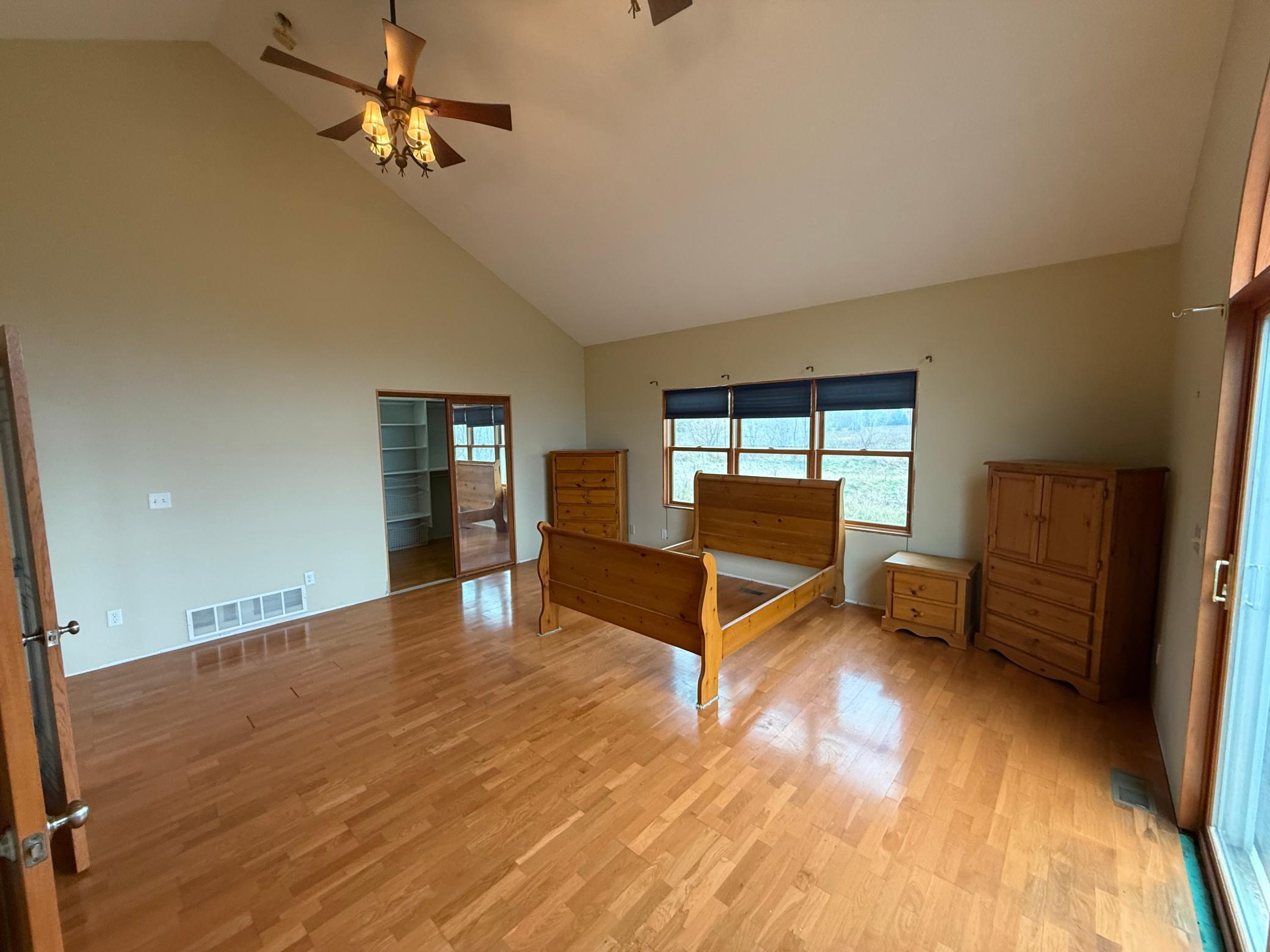 35420 Oasis Road Lindstrom, MN 55045 - Photo 8 of 32