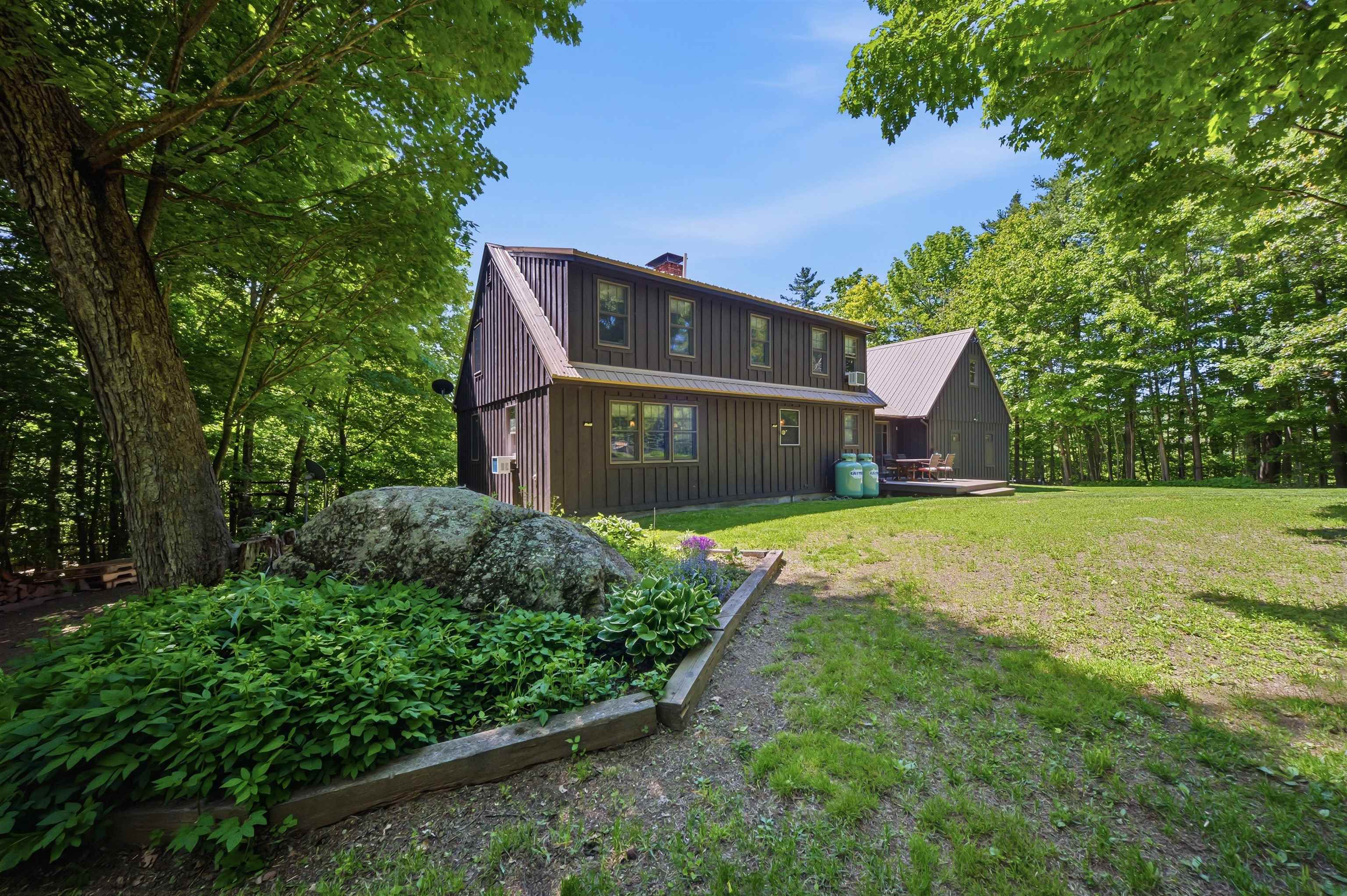 291 Halfmoon Pond Road Washington, NH 03280 - Photo 6 of 50