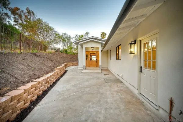 $2,499,000 | 13940 Northcrest Lane, Poway, CA 92064