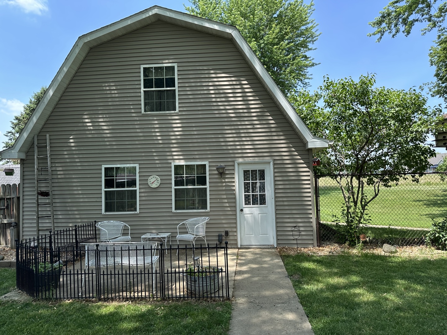 12855 Lawrence Road Sterling, IL 61081 - Photo 17 of 30