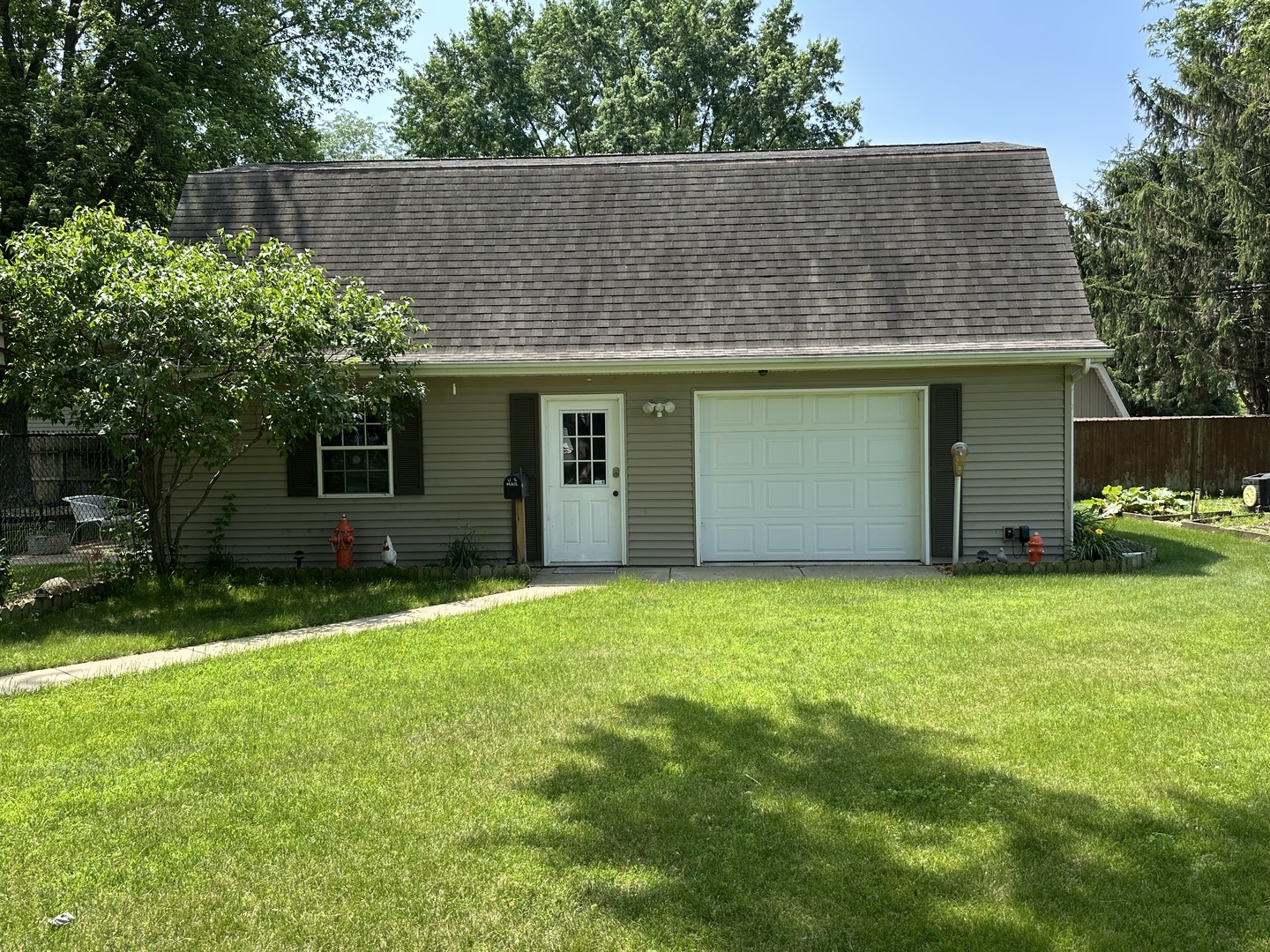 12855 Lawrence Road Sterling, IL 61081 - Photo 19 of 30