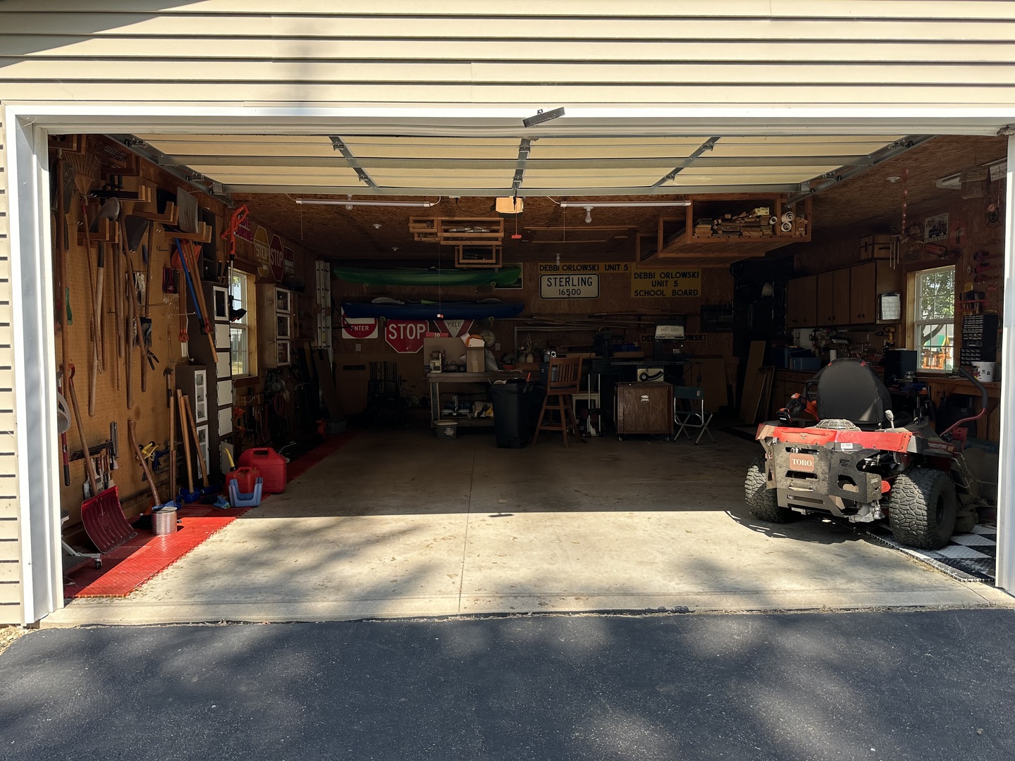 12855 Lawrence Road Sterling, IL 61081 - Photo 40 of 40 a view of parking area