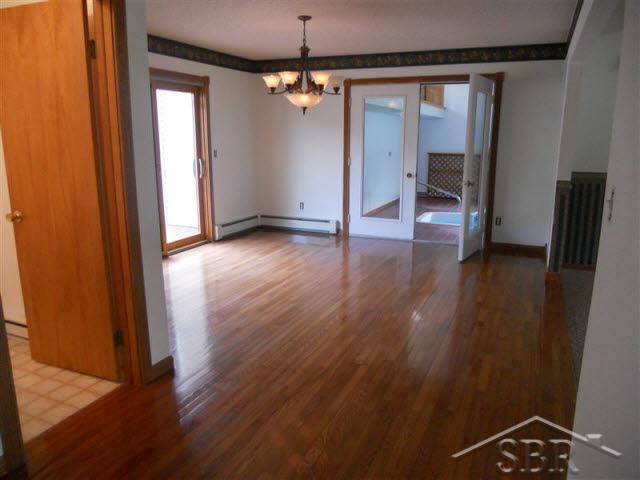 5100 North River Road Freeland, MI 48623 - Photo 7 of 20 20032928-6.JPG