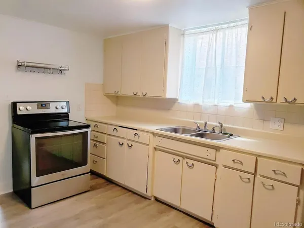 $1,395 | 1866 South Garfield Street, Denver, CO 80210