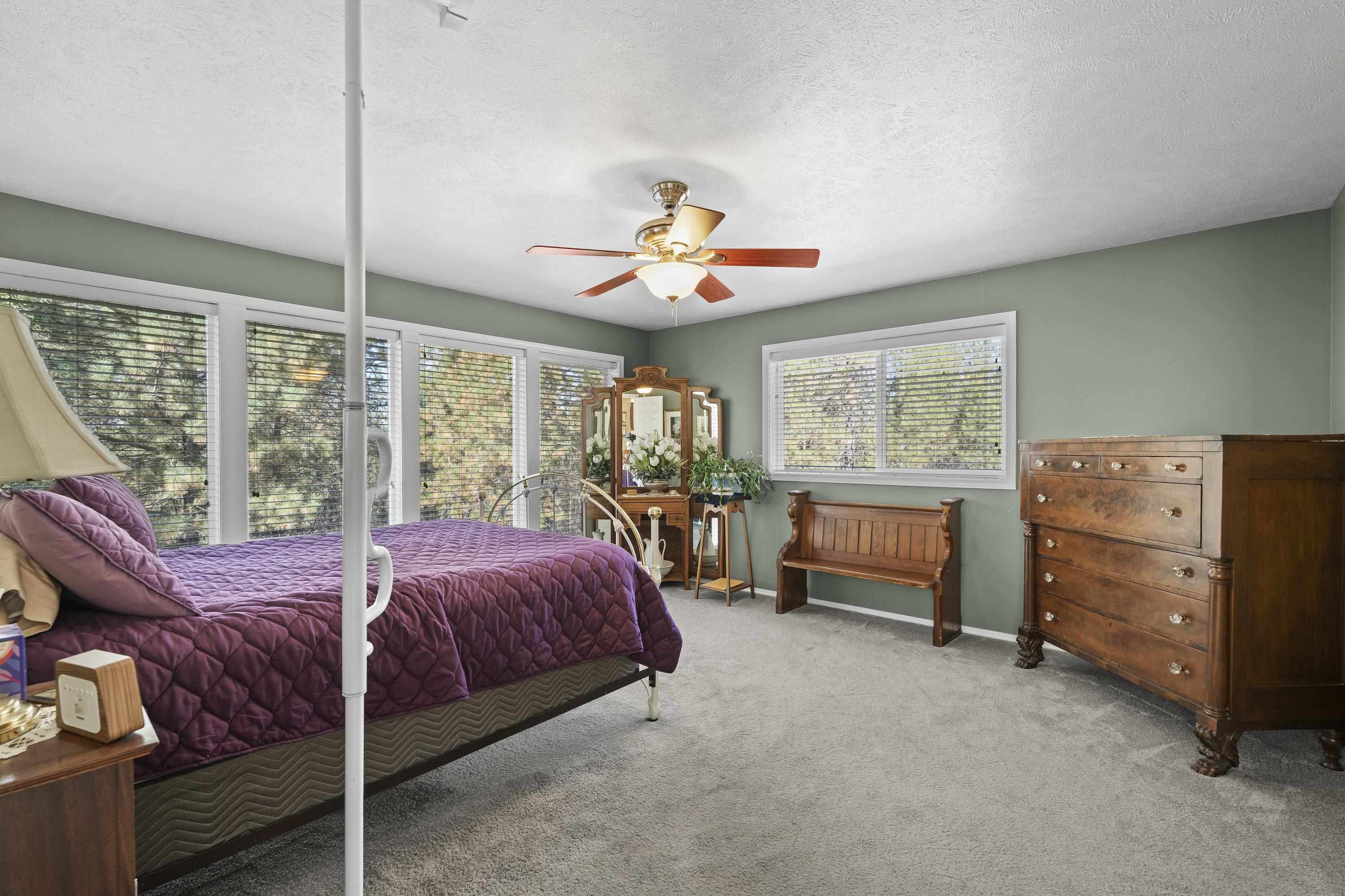 23909 North Cowgill Road Chattaroy, WA 99003 - Photo 13 of 46 Gallery Image 13