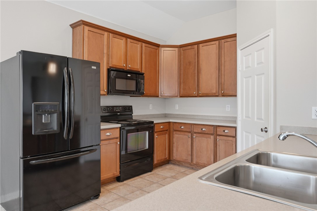 313 San Rafael Drive Portland, TX 78374 - Photo 16 of 29 Gallery Image 16
