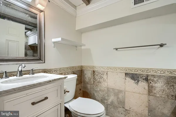 $3,200 | 1413 Anchor Street, Baltimore, MD 21230