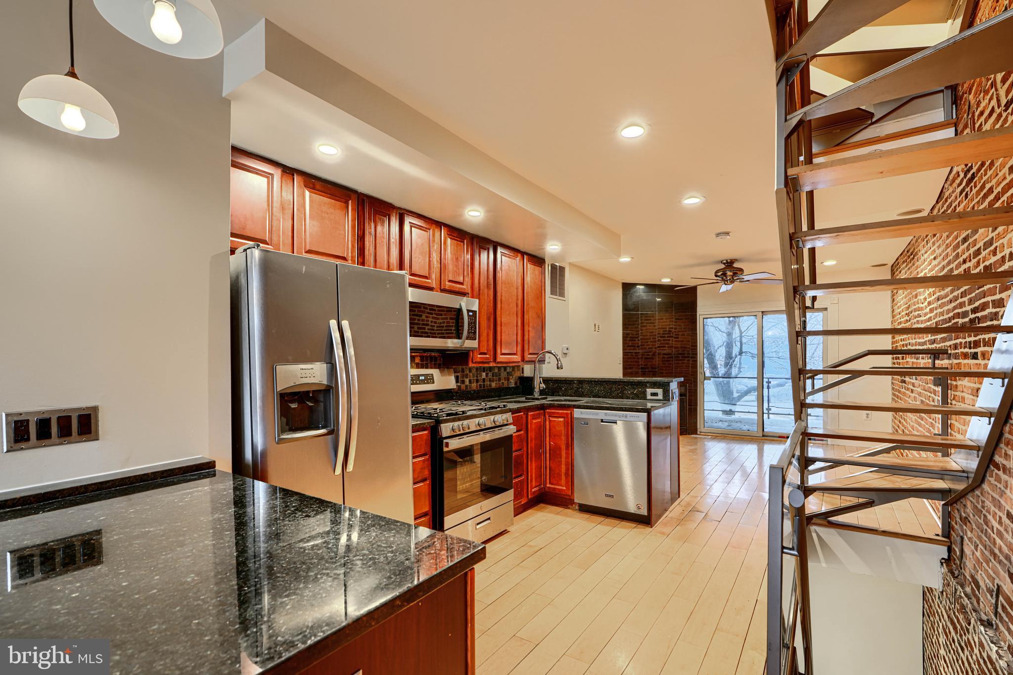 1413 Anchor Street Baltimore, MD 21230 - Photo 4 of 29