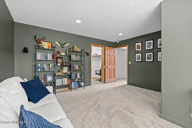 $665,000 | 106 Stewart Drive, Blanchard, ID 83804