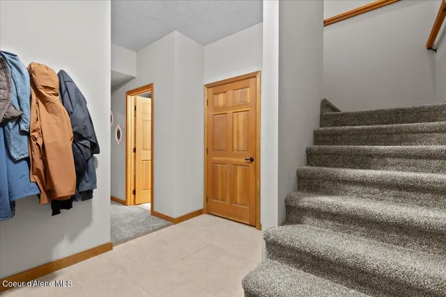 $665,000 | 106 Stewart Drive, Blanchard, ID 83804