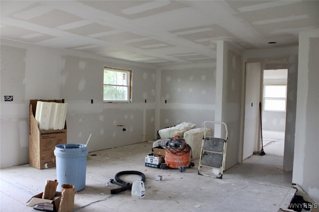 11333 Slade Road Ridgeway, NY 14103 - Photo 13 of 45