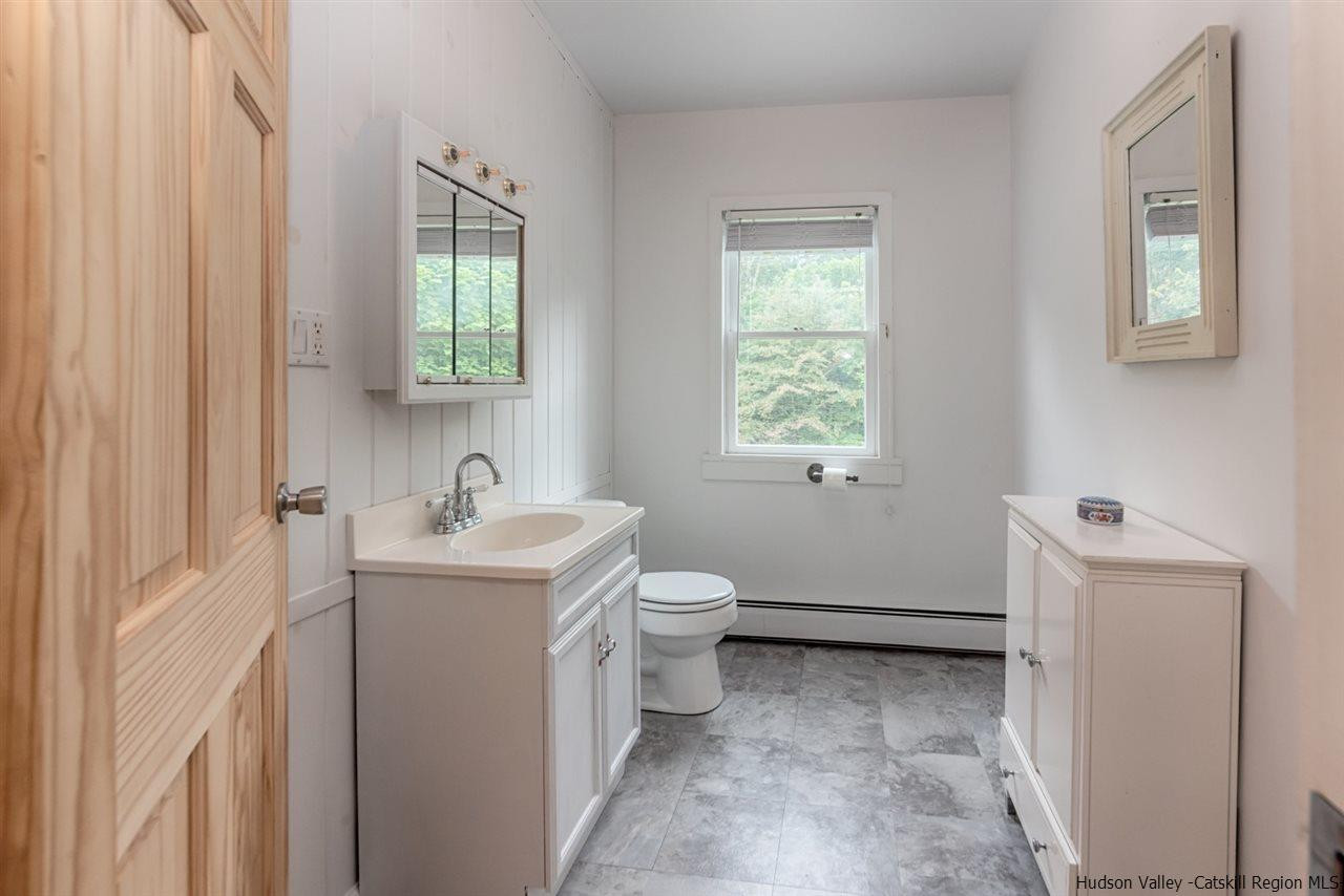 41 Stoll Road Saugerties, NY 12477 - Photo 18 of 27 Photo 18