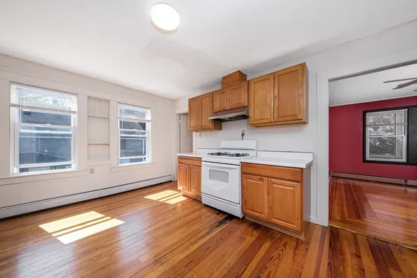 $2,200 | 51 Rosemont Street, Unit 2, Lowell, MA 01854