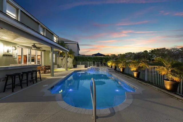 $749,900 | 144 Kensington Way, Royal Palm Beach, FL 33414