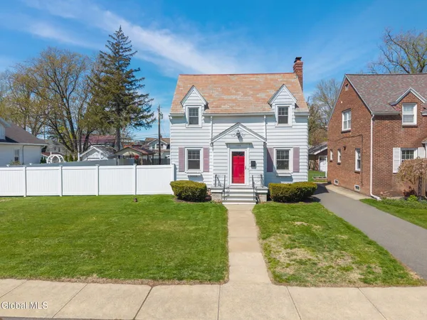 $325,000 | 134 Rosemont Street, Albany, NY 12203