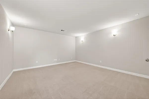 $465,000 | 444 Round Lake Drive, Rosenberg, TX 77469