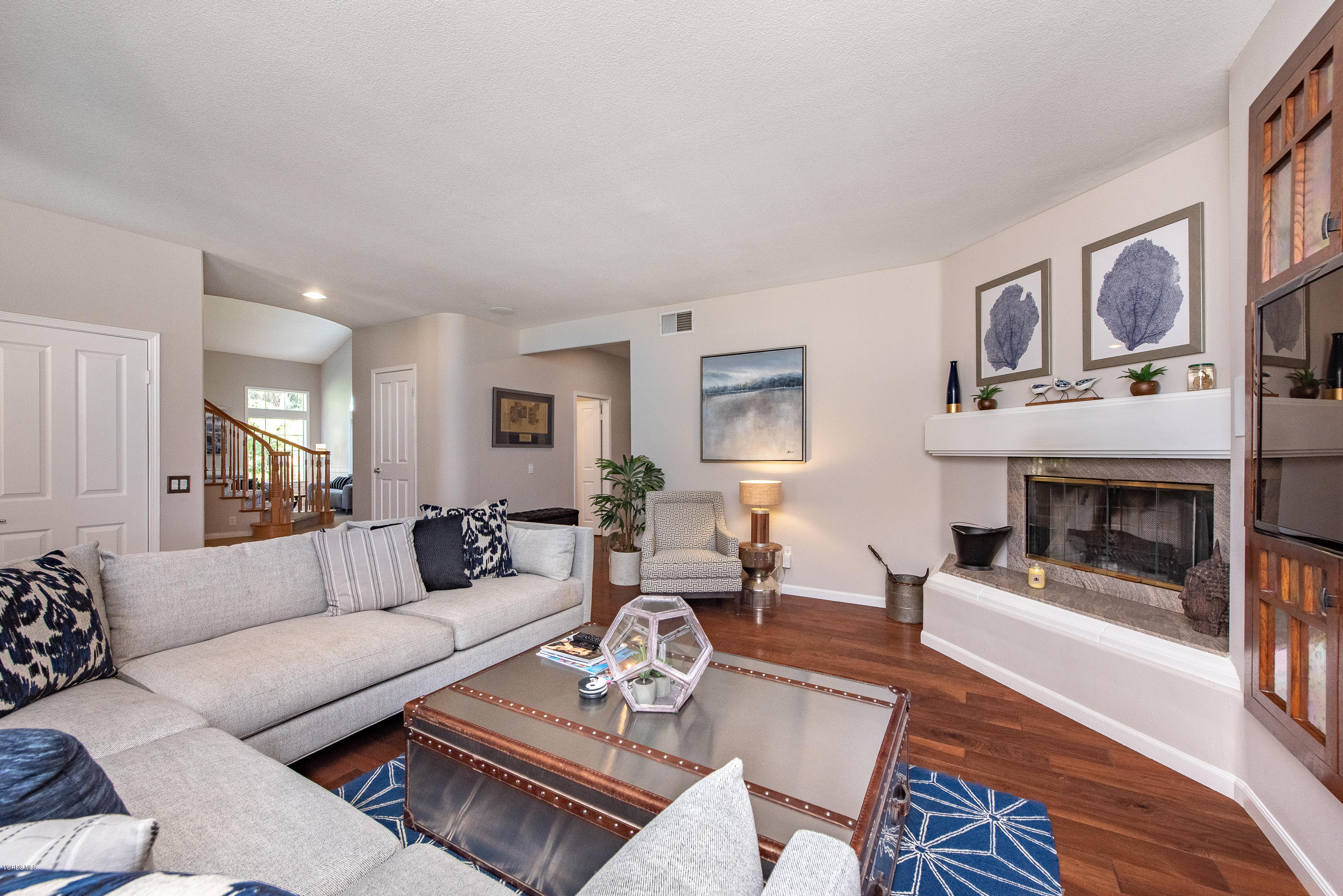 50 Highland Road Simi Valley, CA 93065 - Photo 13 of 50 661445B1-3286-46D9-925D-E52F72228651