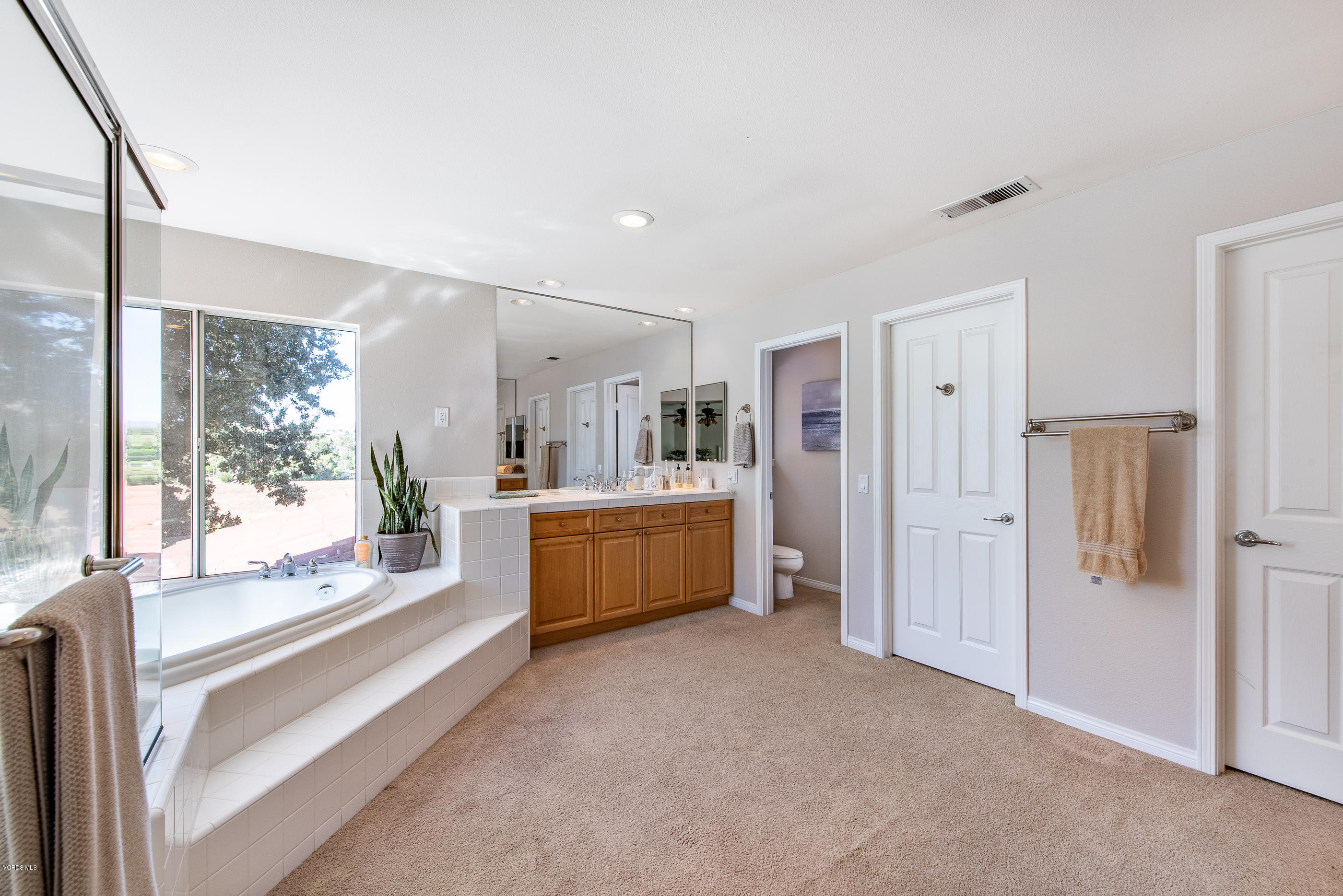 50 Highland Road Simi Valley, CA 93065 - Photo 32 of 50 9675D4EA-DCEC-45DF-B926-721B41FDA724