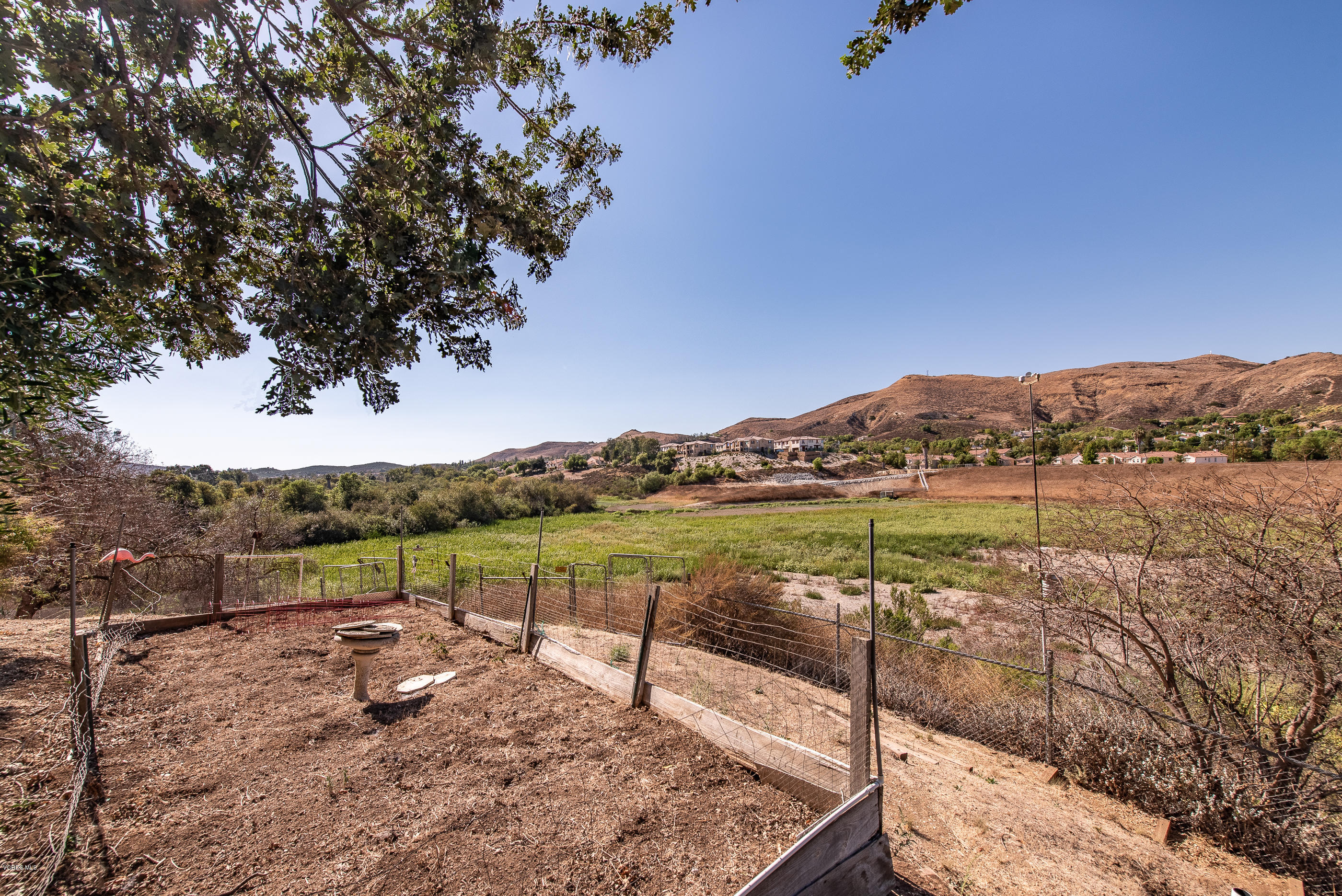 50 Highland Road Simi Valley, CA 93065 - Photo 46 of 50 5259E7A8-5B44-4A39-AF60-0D3A1697A42C