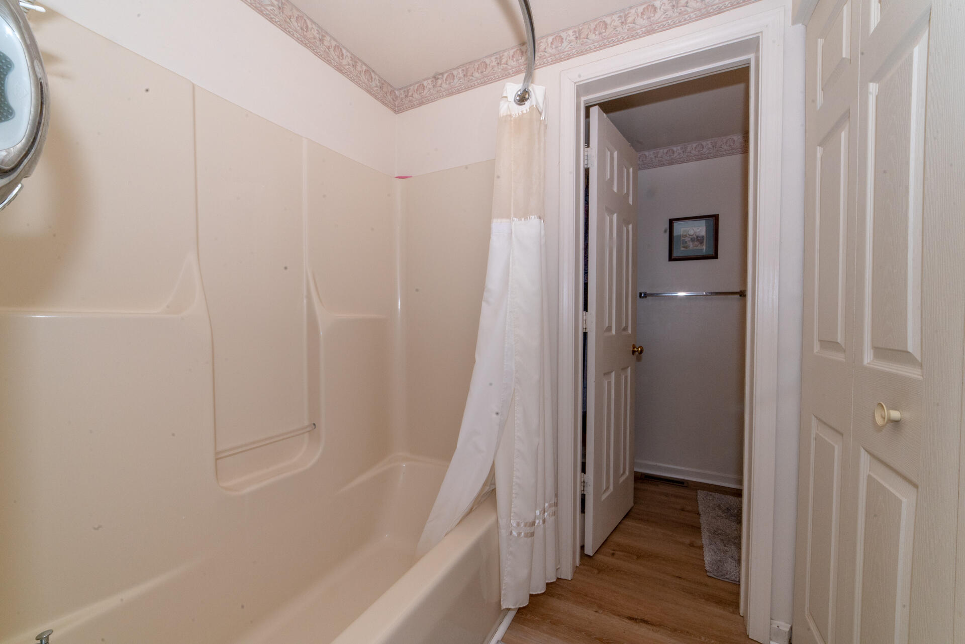 8796 Roanoke Road Elliston, VA 24087 - Photo 18 of 40 a bathroom with a bathtub