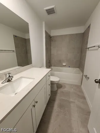 $2,200 | 13944 Buckingham Oak Drive, Fort Myers, FL 33905