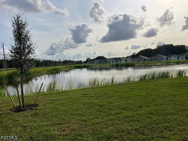 $2,200 | 13944 Buckingham Oak Drive, Fort Myers, FL 33905