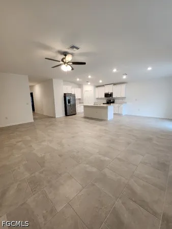 $2,200 | 13944 Buckingham Oak Drive, Fort Myers, FL 33905