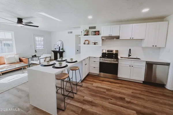 $279,985 | 861 North Revere, Unit E, Mesa, AZ 85201