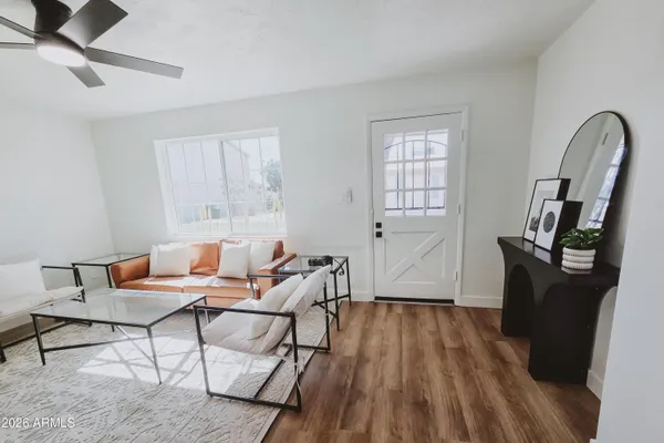 $279,985 | 861 North Revere, Unit E, Mesa, AZ 85201