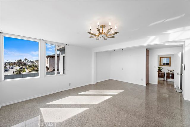 $12,000,000 | 3516 Ocean Boulevard, Corona del Mar, CA 92625