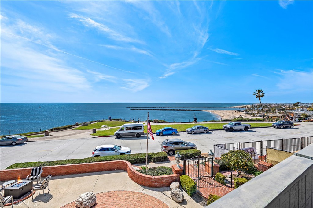 3516 Ocean Boulevard Corona del Mar, CA 92625 - Photo 22 of 42 View from the upper deck toward the ocean
