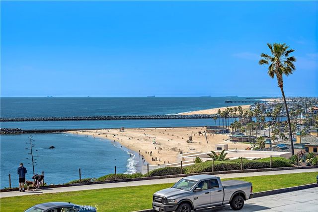 $12,000,000 | 3516 Ocean Boulevard, Corona del Mar, CA 92625