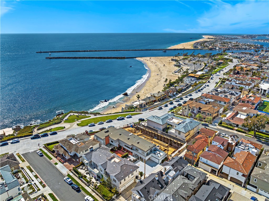 3516 Ocean Boulevard Corona del Mar, CA 92625 - Photo 32 of 42