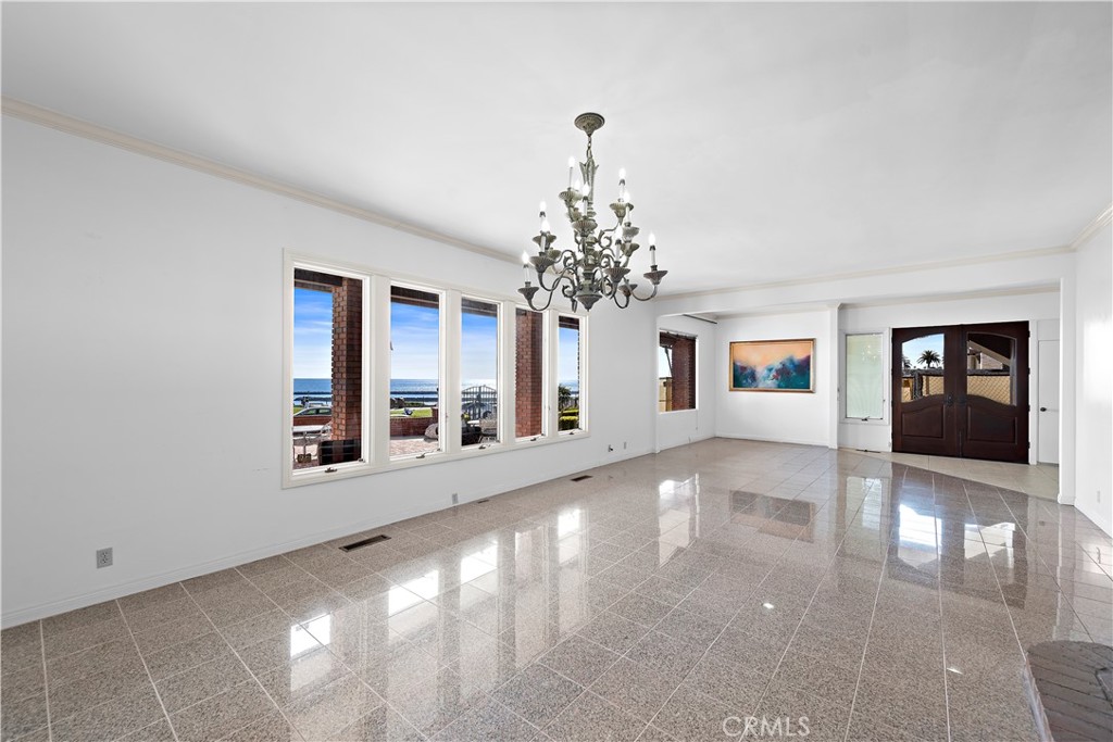 3516 Ocean Boulevard Corona del Mar, CA 92625 - Photo 7 of 42 Living Room towards front entry