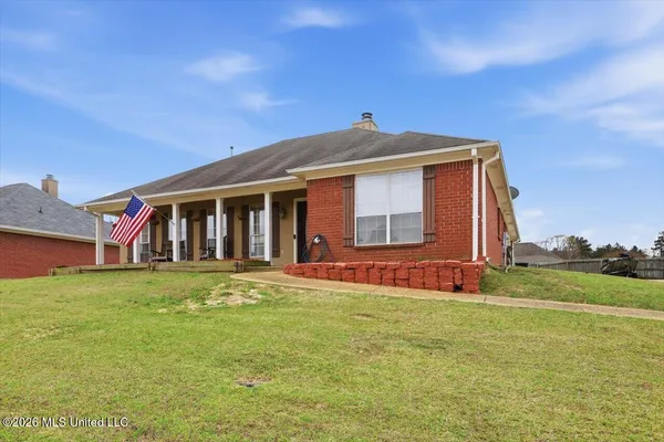 $260,000 | 2005 Stonehendge Drive, Brandon, MS 39042