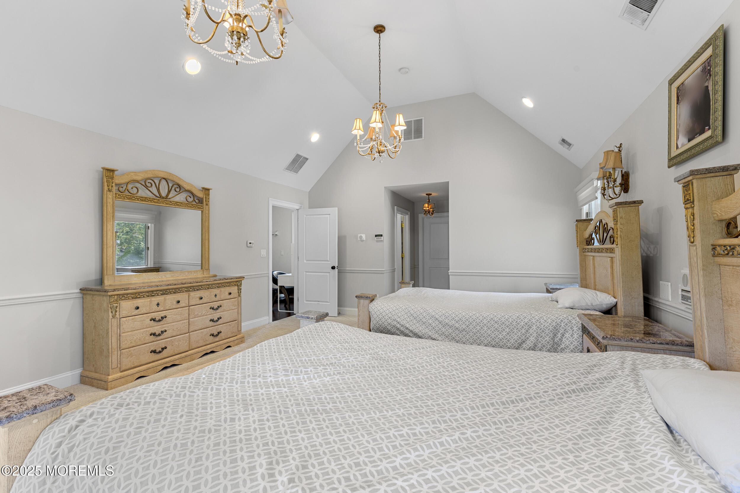 136 Sunset Road Lakewood, NJ 08701 - Photo 28 of 57 29_hl7a1713_final