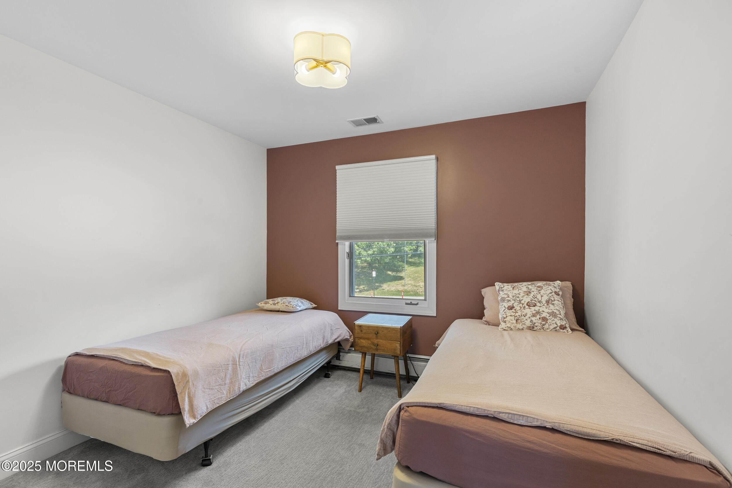 136 Sunset Road Lakewood, NJ 08701 - Photo 31 of 57 33_hl7a1725_final