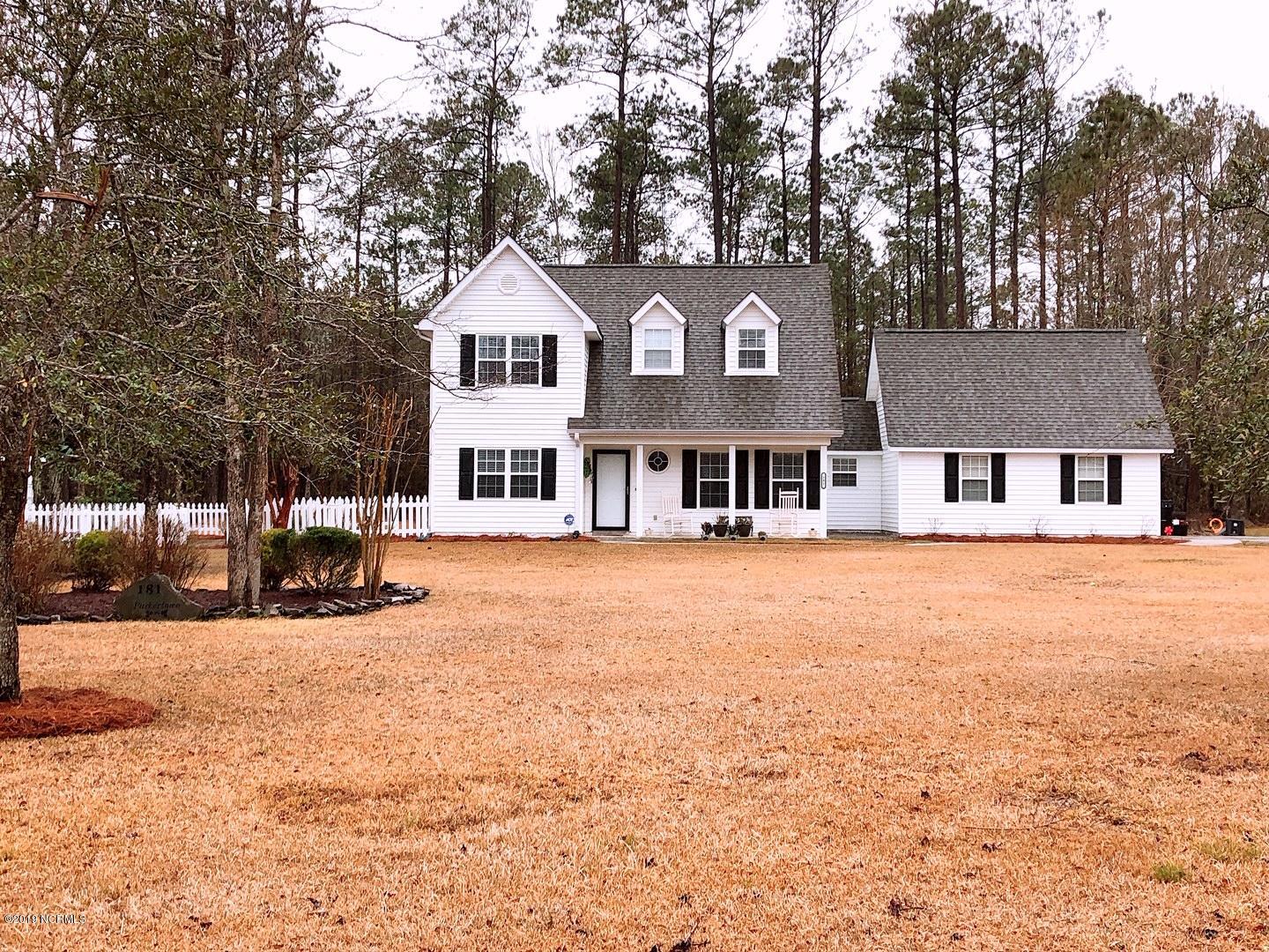 181 Parkertown Road Hubert, NC 28539 - Photo 1 of 68 181 Parkertown Road Hubert