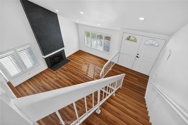 $799,999 | 1527 Greenpoint Drive, Corona, CA 92878