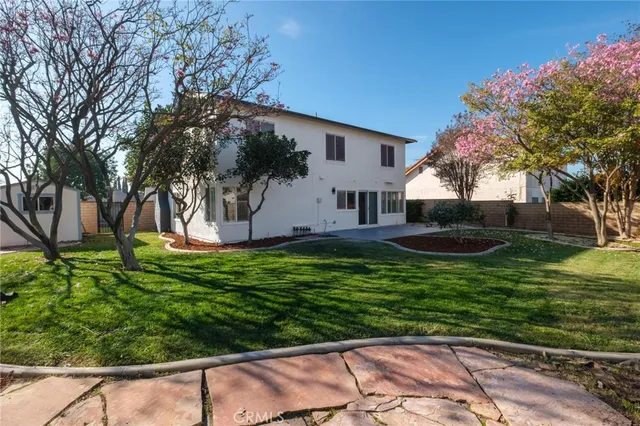 $799,999 | 1527 Greenpoint Drive, Corona, CA 92878