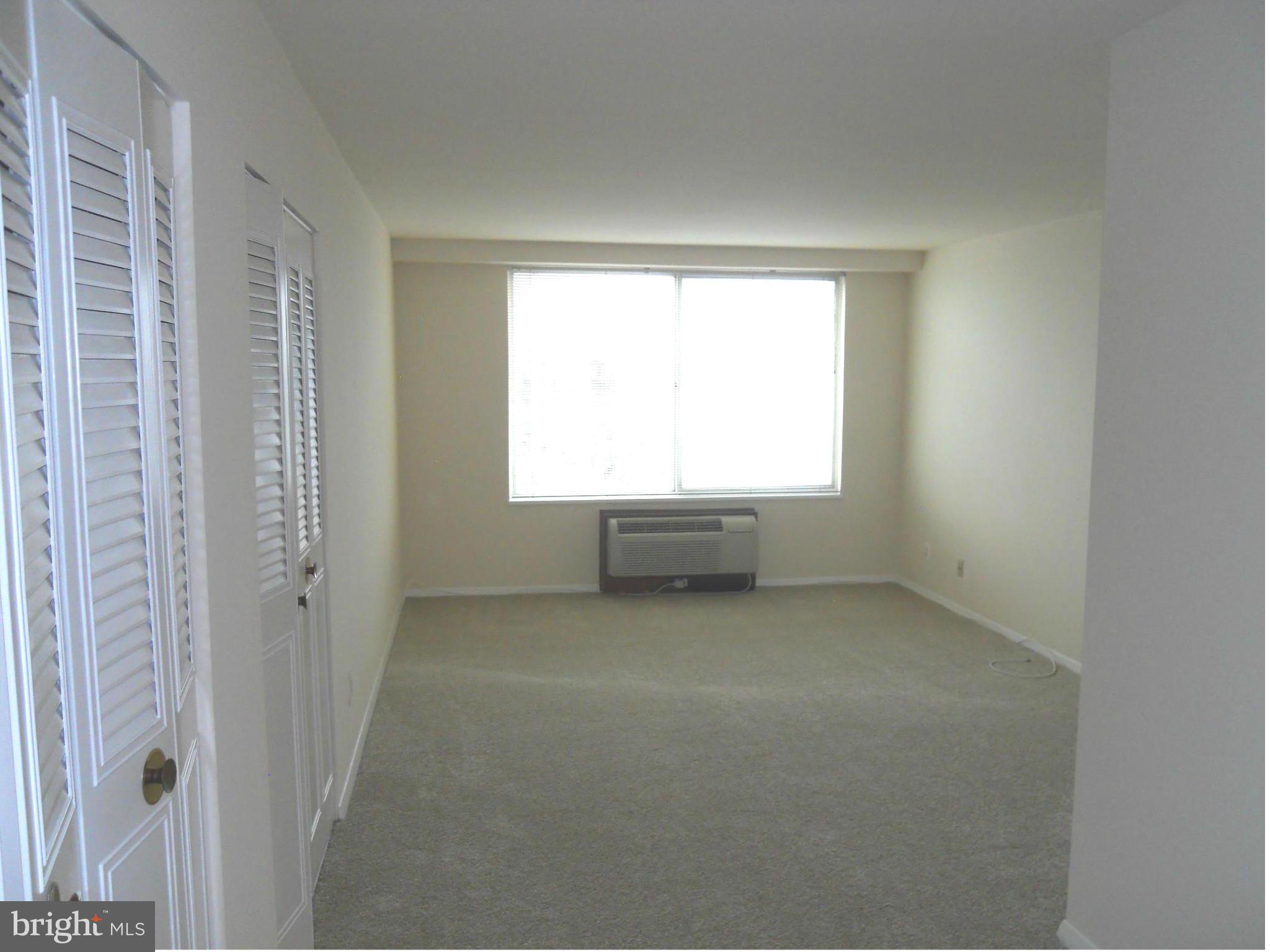 9701 Fields Road, Unit 601 Gaithersburg, MD 20878 - Photo 15 of 22 Master Bedroom