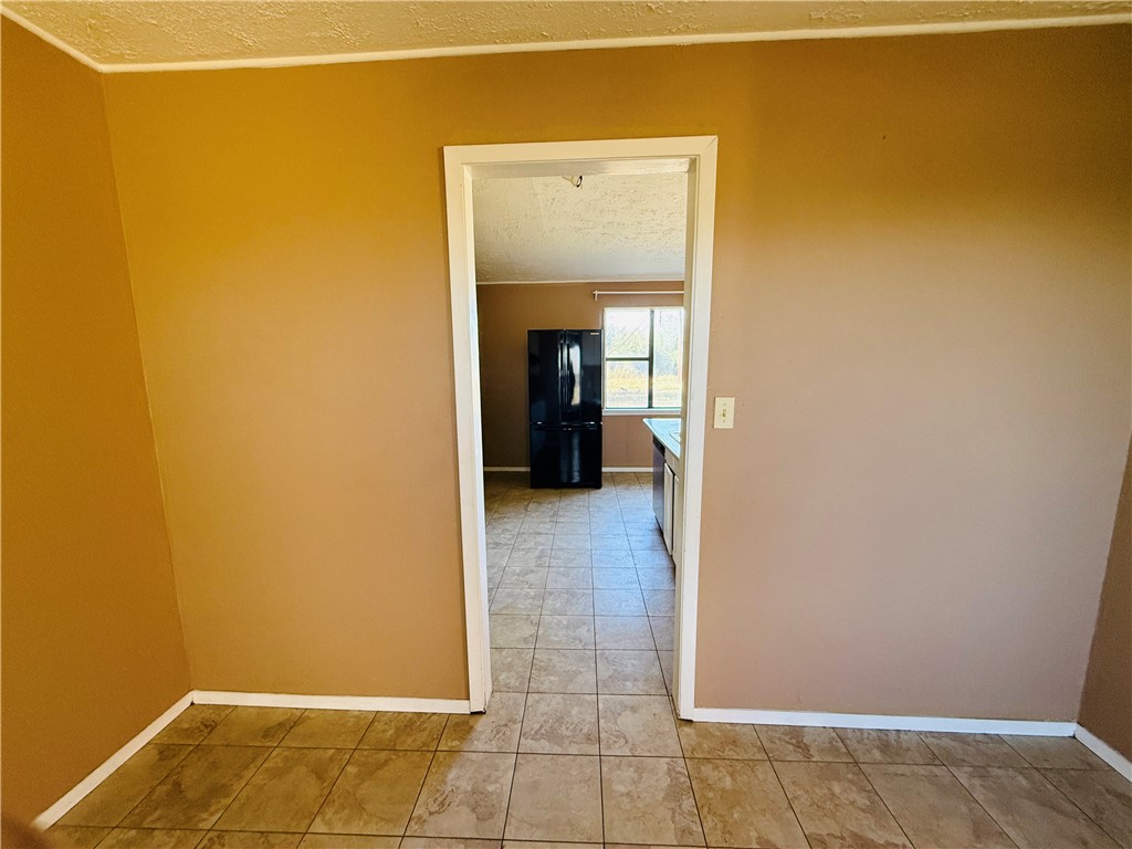 2871 Carr Road Beeville, TX 78102 - Photo 15 of 35 a view of a room with an empty space