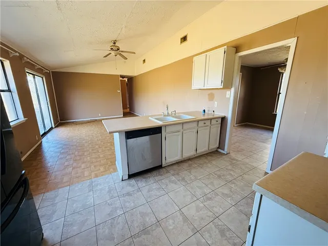 $219,900 | 2871 Carr Road, Beeville, TX 78102