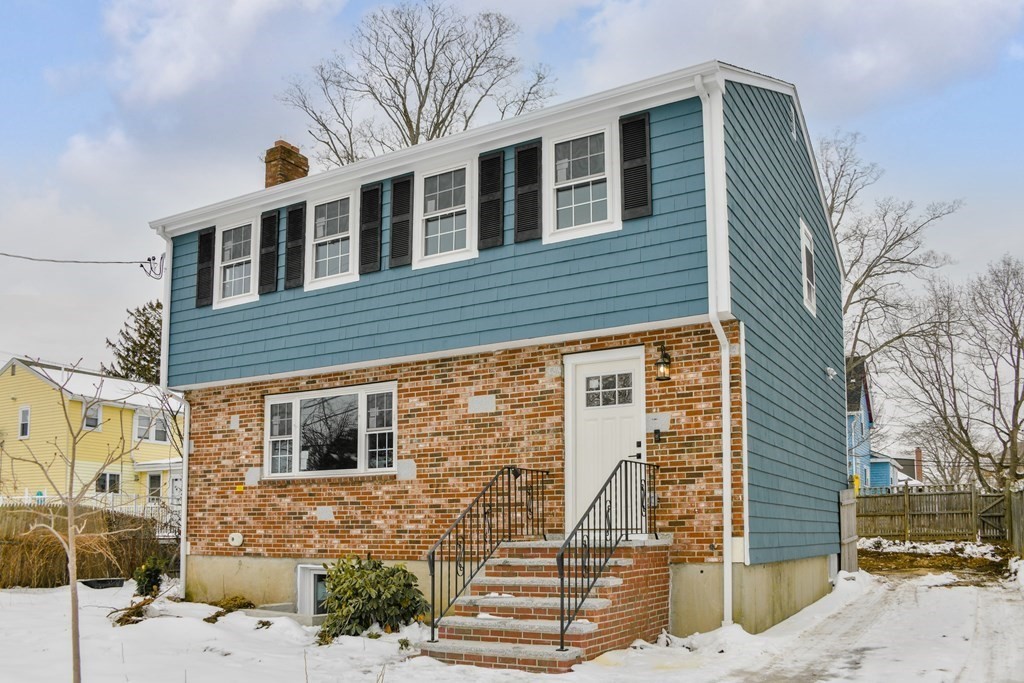 12 Grace Road Quincy, MA 02169 - Photo 1 of 36 Gallery Image 1