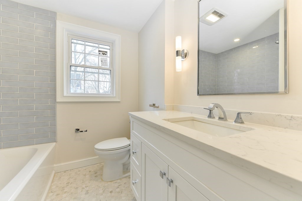 12 Grace Road Quincy, MA 02169 - Photo 20 of 36 Gallery Image 20